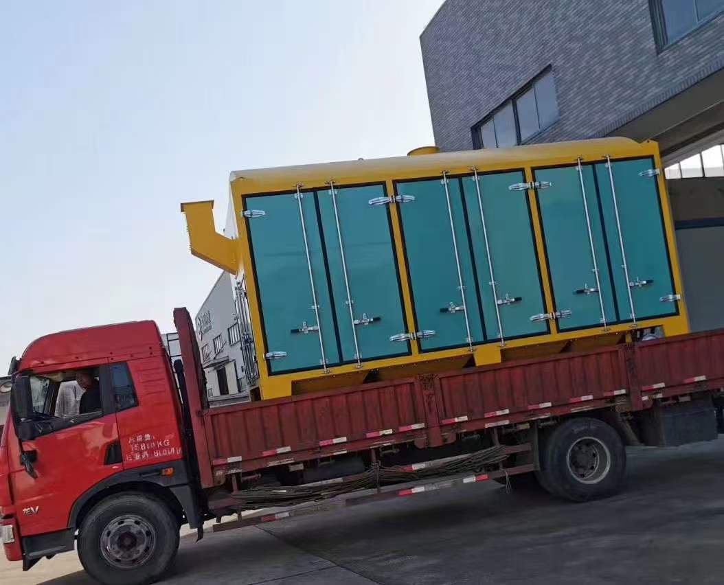 Double-cylinder cleaning screening machine
