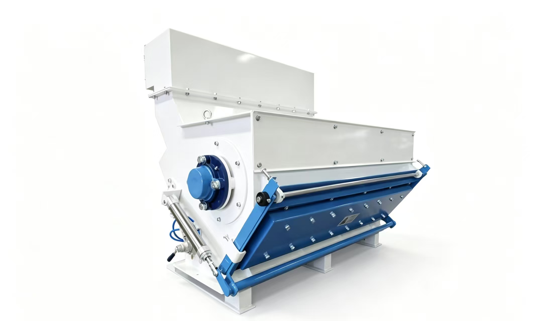 Magnetic separator