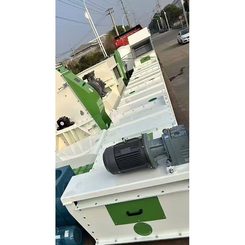 Curved chain conveyor